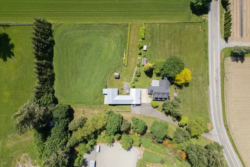 4730 BOUNDARY ROAD - photo 2 of 38
