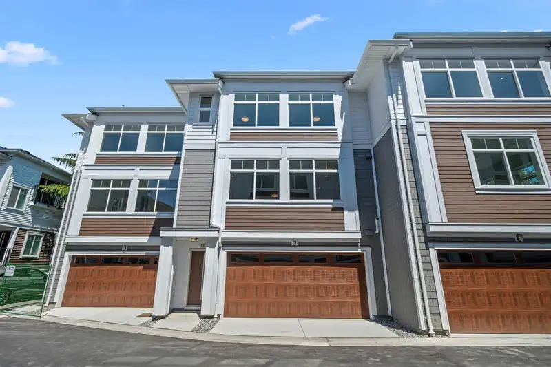 47 2528 156 STREET - photo 1 of 14