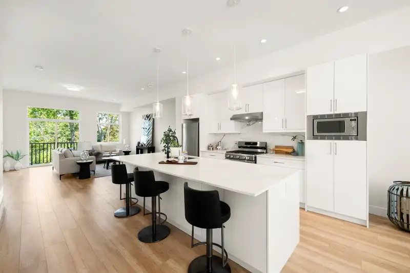 47 2528 156 STREET - photo 4 of 14