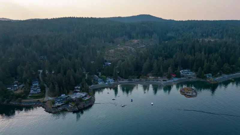 Block B PRIESTLAND ROAD - photo 4 of 25