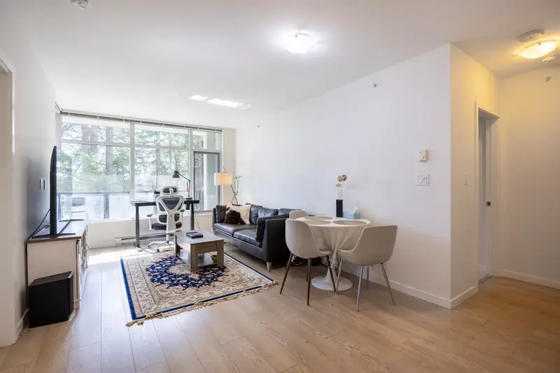 605 3080 LINCOLN AVENUE - photo 2 of 25