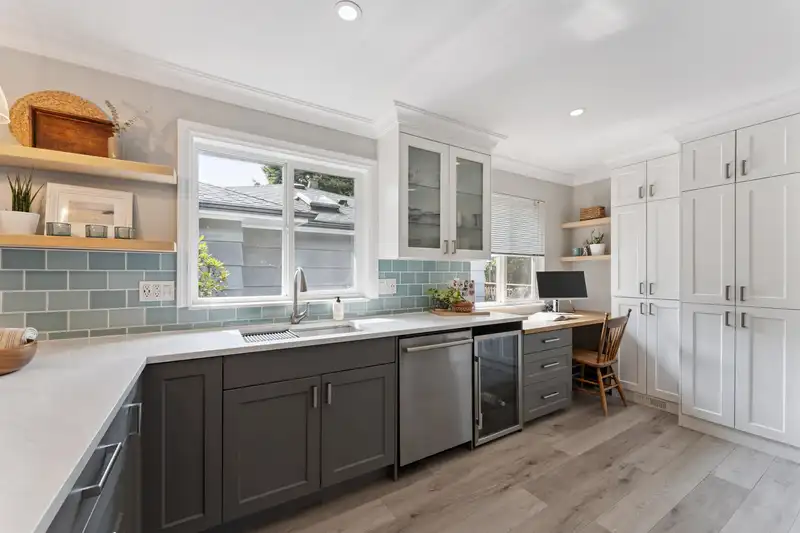 506 E 21ST STREET - photo 2 of 40