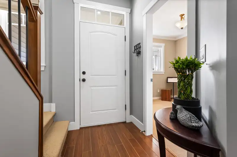 5738 KESTREL DRIVE - photo 4 of 39