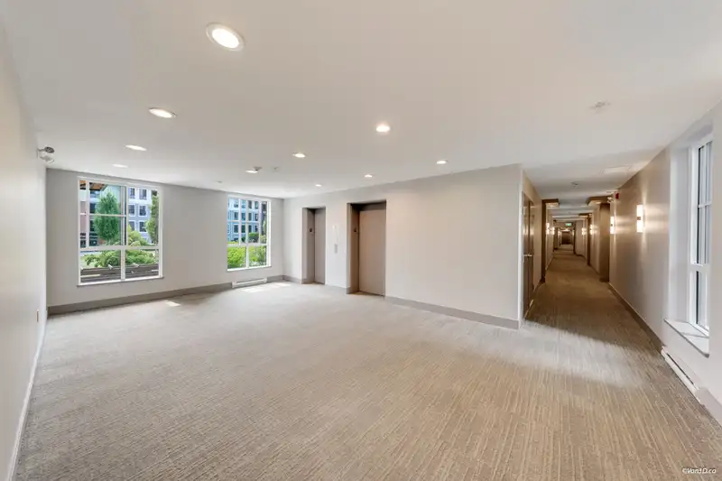 230 15138 34TH AVENUE - photo 4 of 34