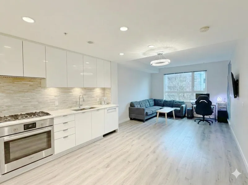 209 9233 ODLIN ROAD - photo 3 of 12