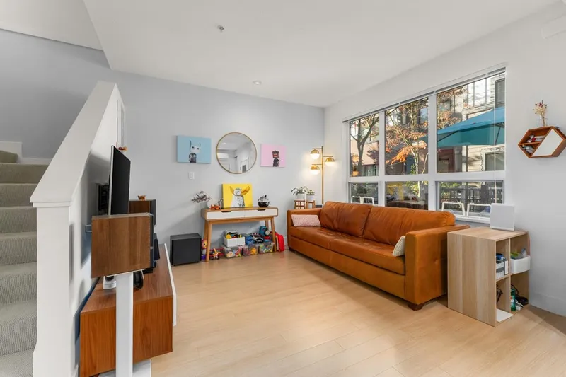 13 3508 MT SEYMOUR PARKWAY - photo 3 of 25