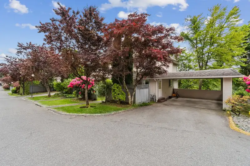 36 1216 JOHNSON STREET - photo 2 of 38