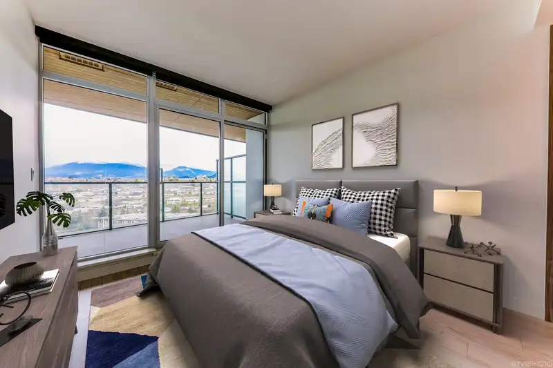 1703 4880 LOUGHEED HIGHWAY - photo 4 of 33