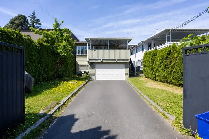 7692 OSLER STREET - photo 3 of 40