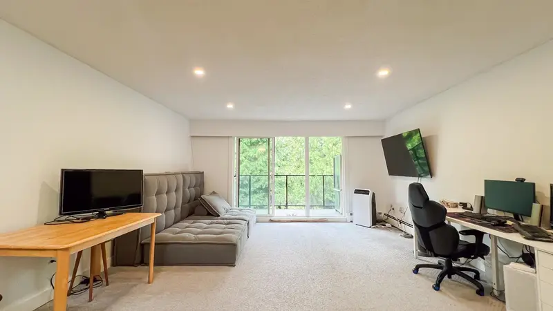 311 11240 DANIELS ROAD - photo 4 of 16