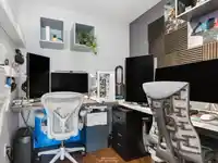 215 15735 CROYDON DRIVE - thumbnail 17