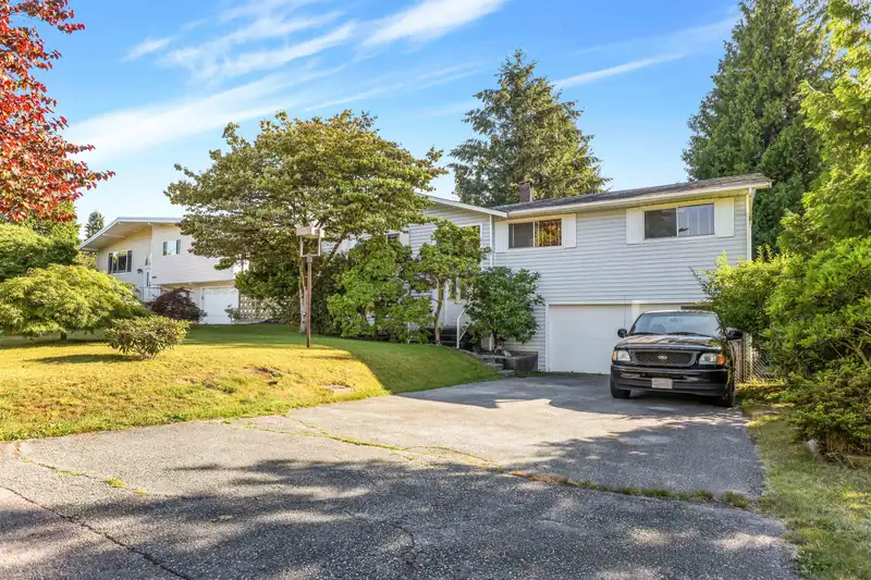 15110 PHEASANT DRIVE - photo 1 of 26