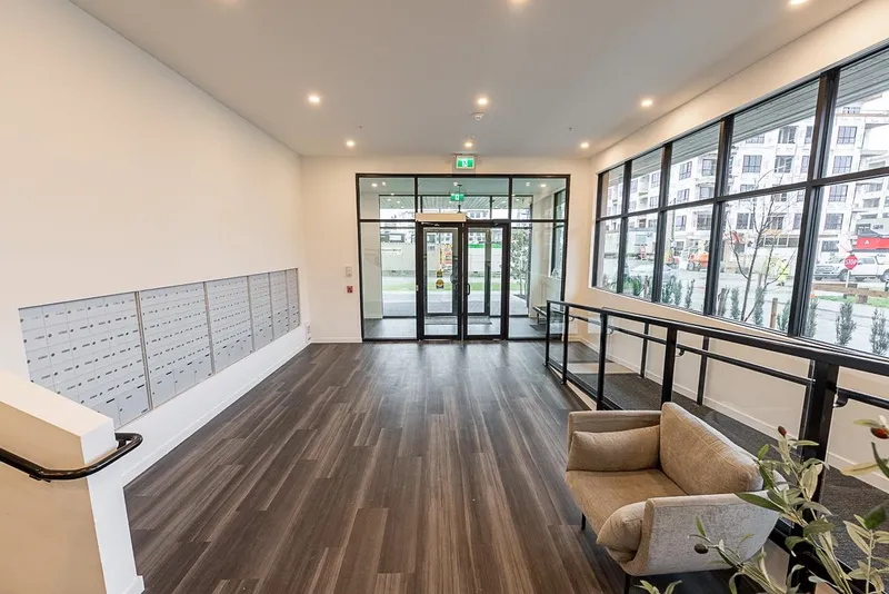 506 15738 85 AVENUE - photo 4 of 17