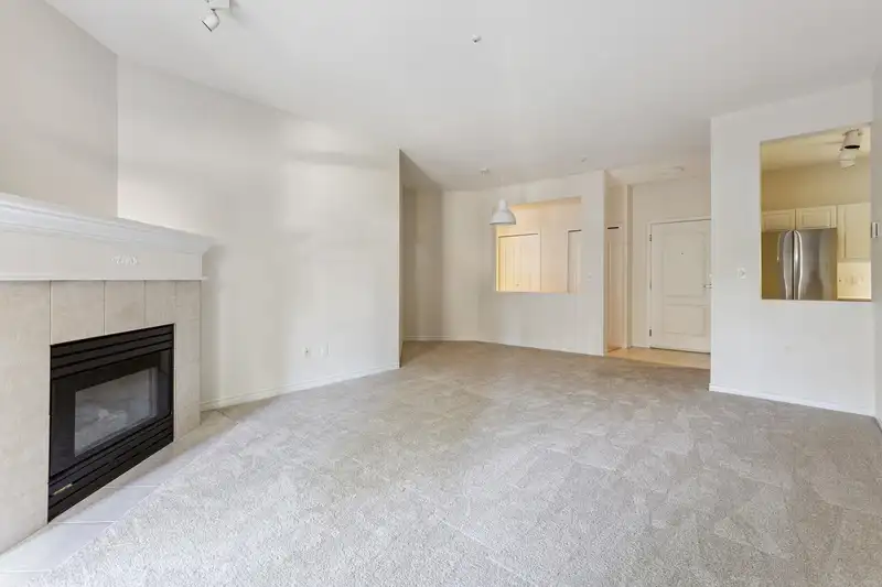101 20897 57 AVENUE - photo 4 of 20