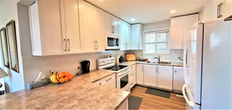 7649 STAVE LAKE STREET - photo 4 of 24