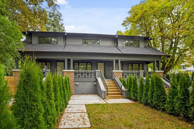 2505 W 37TH AVENUE - photo 2 of 31