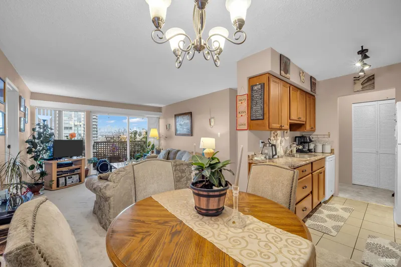 304 4941 LOUGHEED HIGHWAY - photo 1 of 17