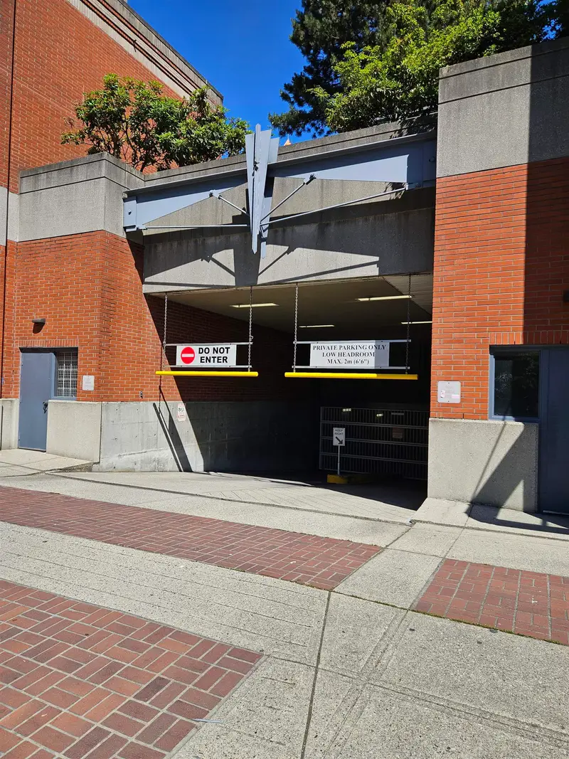 100 1233 PACIFIC BOULEVARD - photo 4 of 4