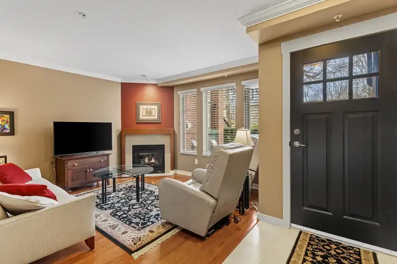6238 LOGAN LANE - photo 3 of 40