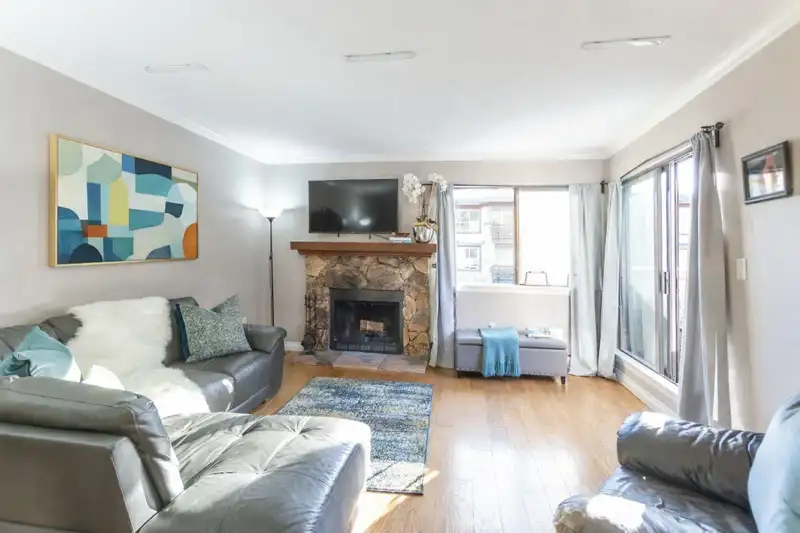307 3275 MOUNTAIN HIGHWAY - photo 1 of 17