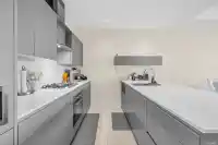 306 5151 BRIGHOUSE WAY - thumbnail 3