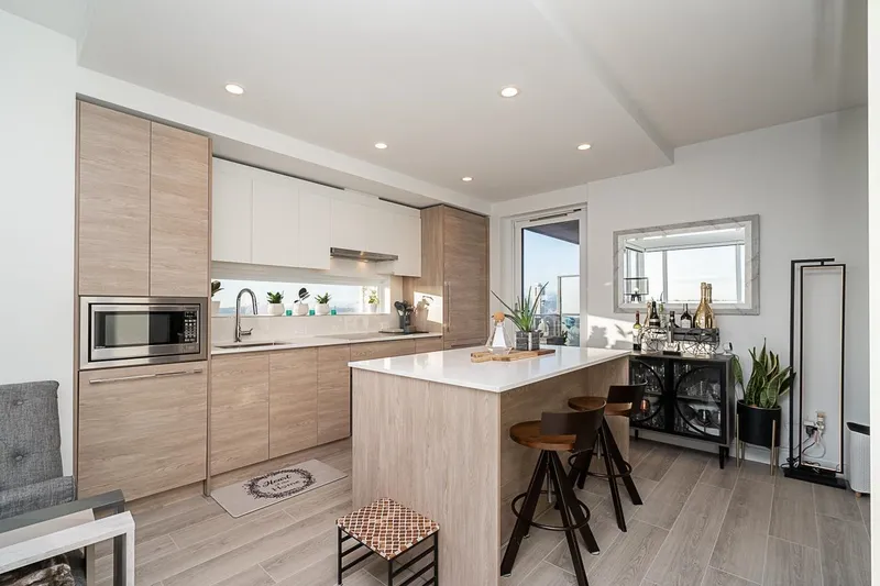 3003 13615 FRASER HIGHWAY - photo 4 of 25