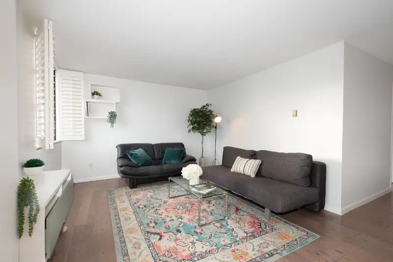 1103 1816 HARO STREET - photo 4 of 24