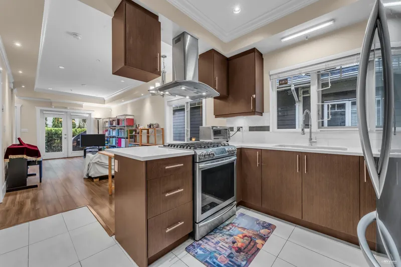 5 6331 NO. 4 ROAD - photo 2 of 25