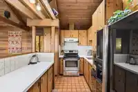 1092 DUCHESS AVENUE - thumbnail 9