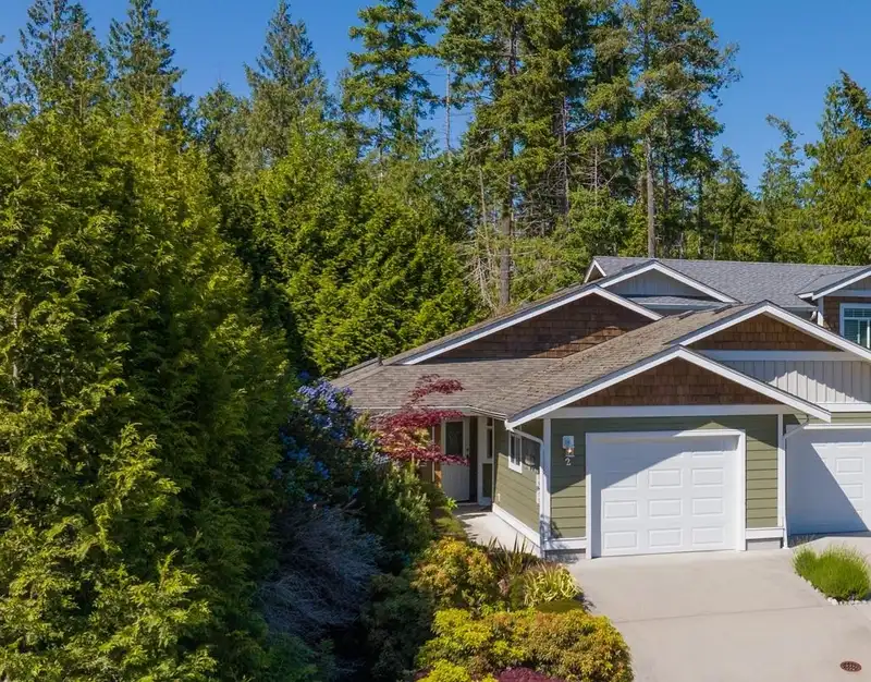 2 12710 LAGOON ROAD - photo 1 of 18