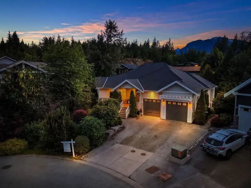1001 CONDOR PLACE - photo 1 of 40