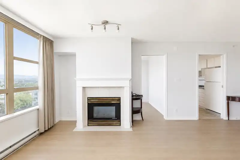 1506 8297 SABA ROAD - photo 3 of 33