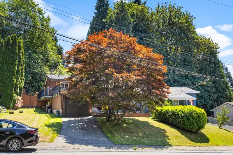 10264 MAIN STREET - photo 2 of 40