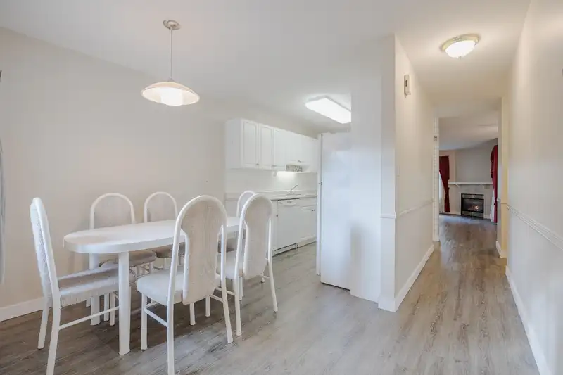 49 15020 66A AVENUE - photo 4 of 40
