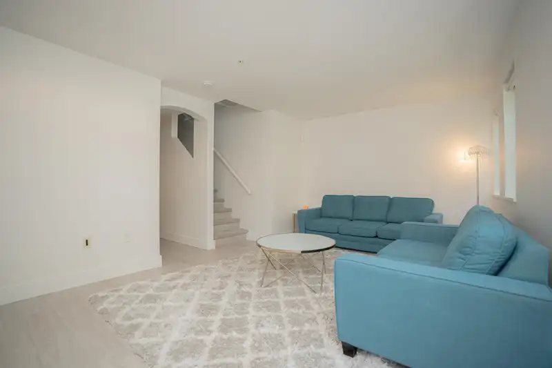 155 6671 121 STREET - photo 4 of 30