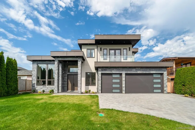 10791 ASHCROFT AVENUE - photo 1 of 25