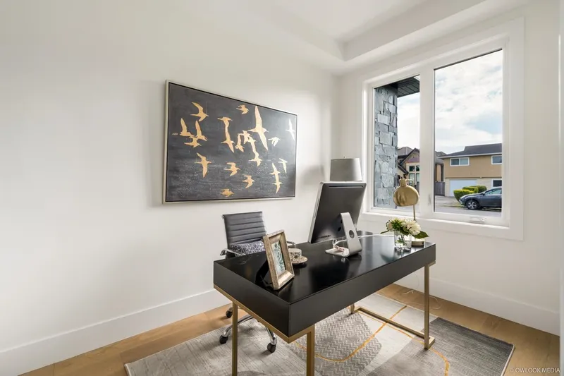 10791 ASHCROFT AVENUE - photo 4 of 25