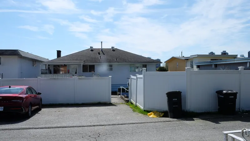 5133 UNION STREET - photo 3 of 8