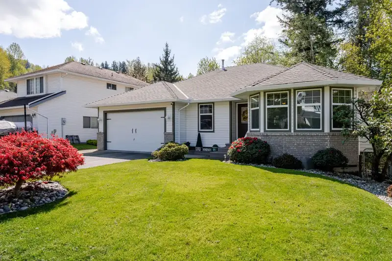 35428 SANDYHILL ROAD - photo 1 of 39