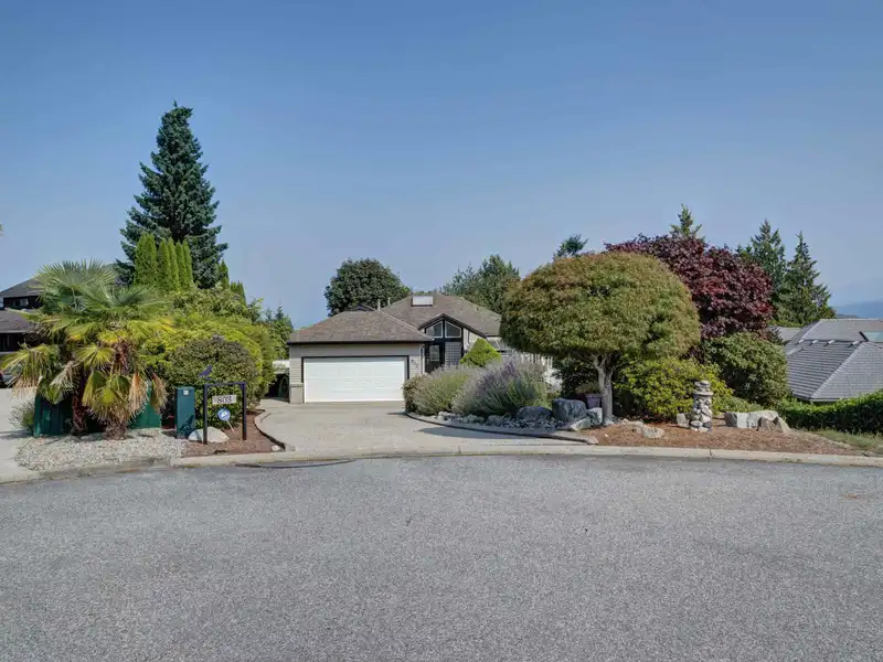 803 OCEANMOUNT BOULEVARD - photo 1 of 40