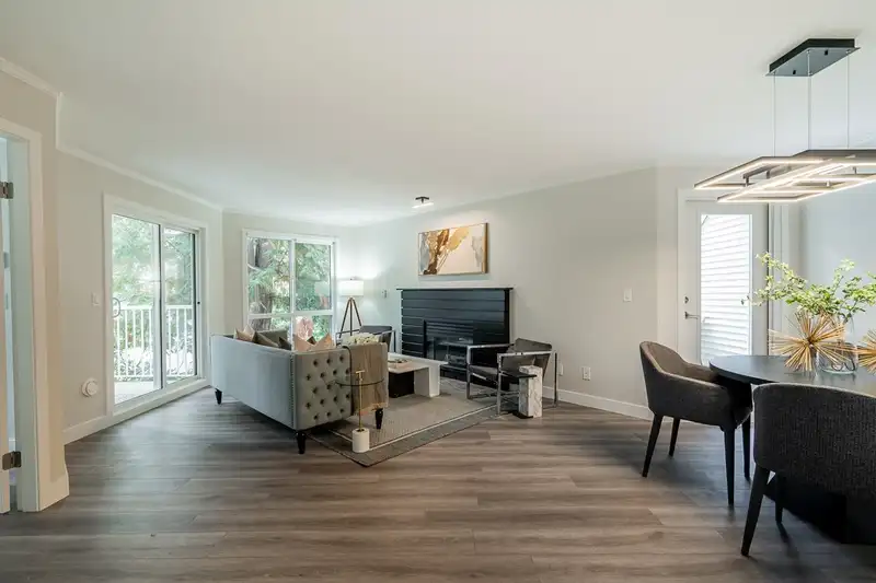 123 7437 MOFFATT ROAD - photo 4 of 19