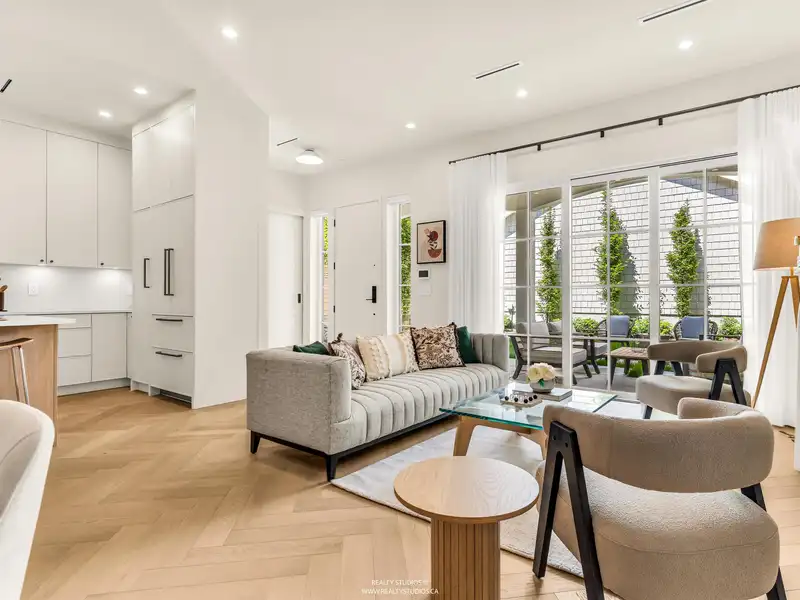 2 2043 W 45TH AVENUE - photo 3 of 38