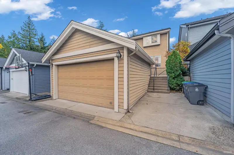 3449 148A STREET - photo 3 of 3