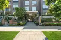 129 9388 ODLIN ROAD - thumbnail 1