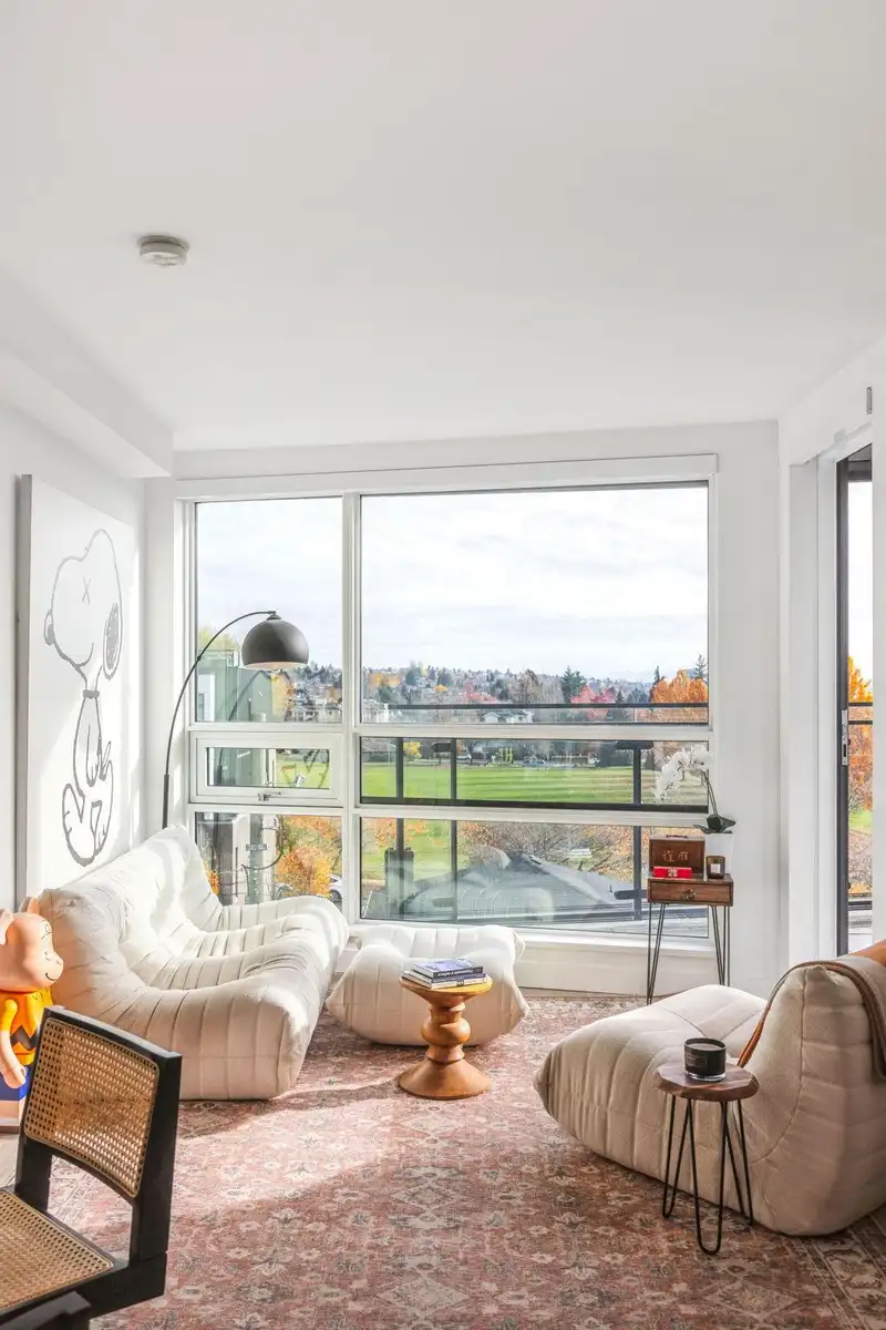 408 7638 CAMBIE STREET - photo 4 of 34