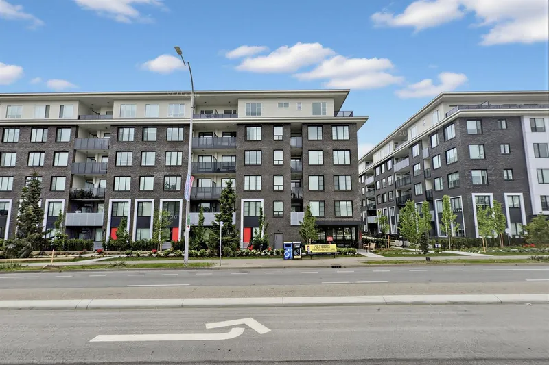 516 15858 FRASER HIGHWAY - photo 2 of 25