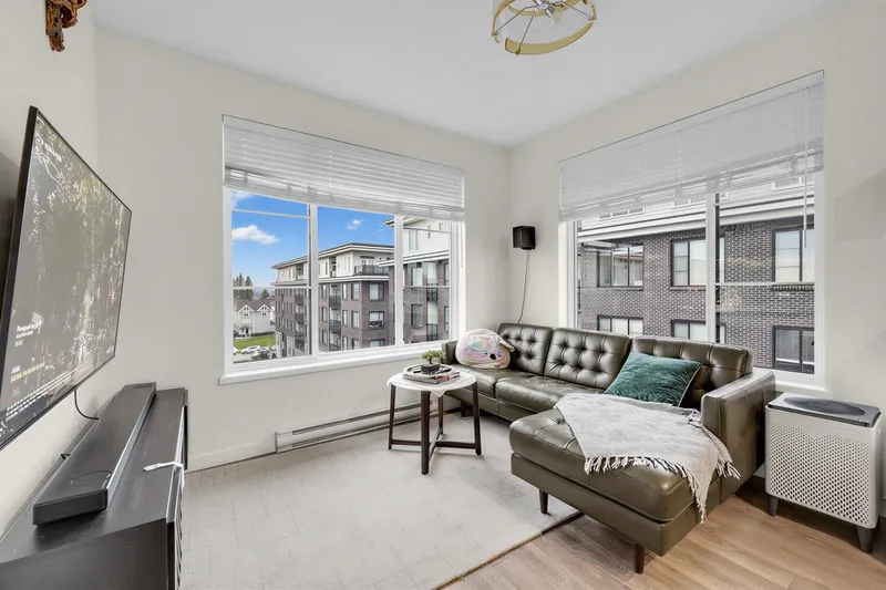 516 15858 FRASER HIGHWAY - photo 4 of 25