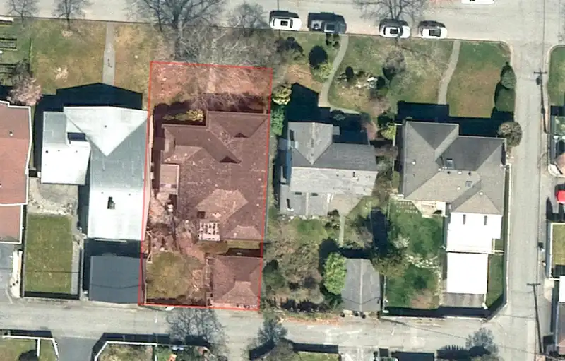 750 W 48 AVENUE - photo 2 of 3