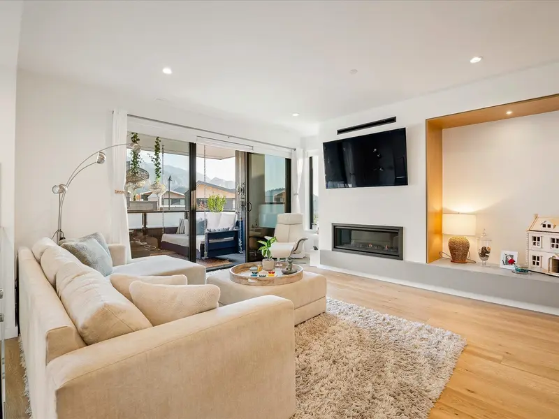 2929 SNOWBERRY PLACE - photo 3 of 25