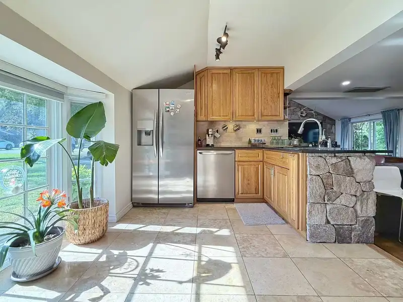 12239 SKILLEN STREET - photo 4 of 27
